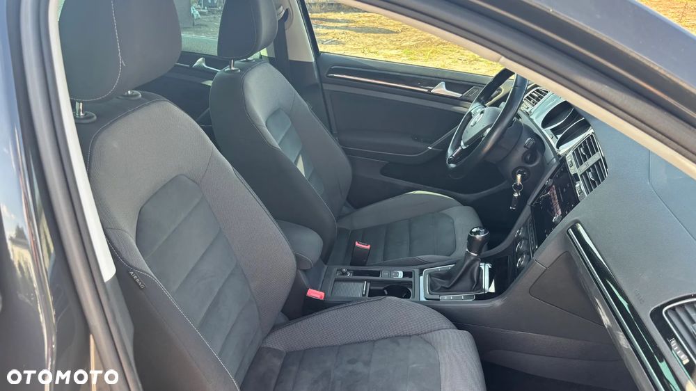 Volkswagen Golf 1.5 TSI ACT OPF BlueMotion Highline - 29