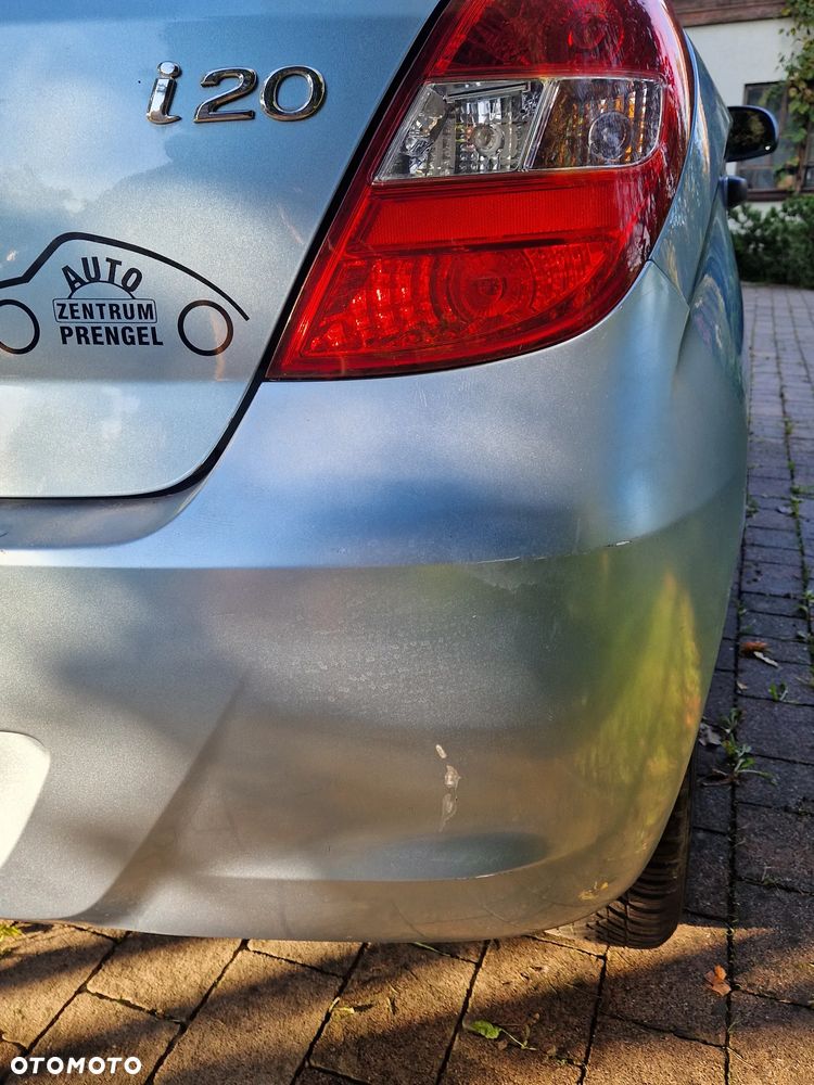 Hyundai i20 - 12