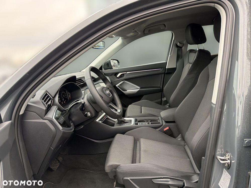 Audi Q3 - 11