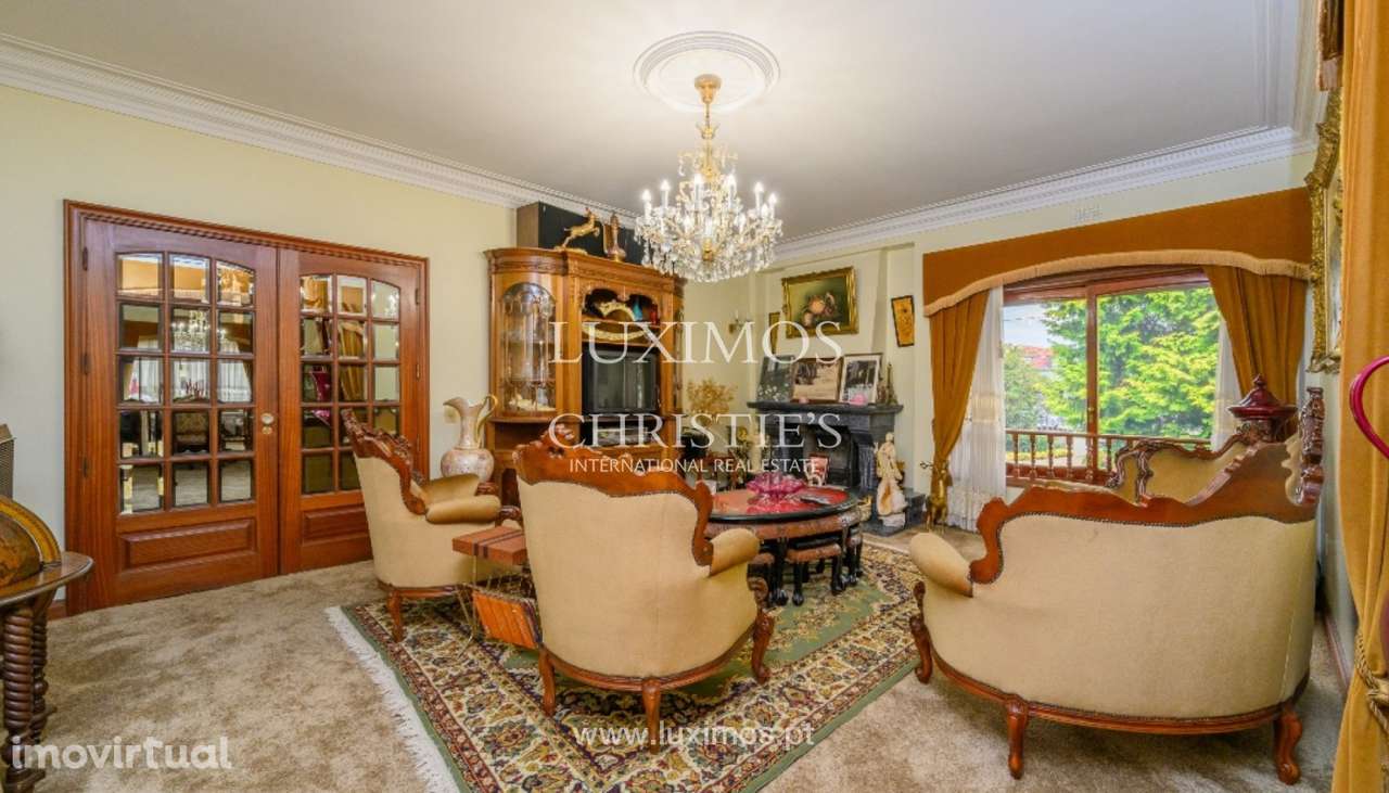 Moradia V6 com piscina e jardim, à venda, na Maia - Grande imagem: 4/24