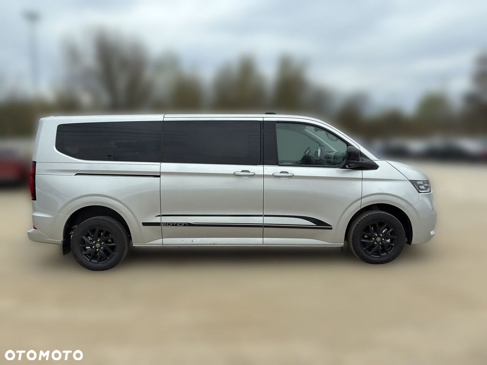 Volkswagen Caravelle - 8