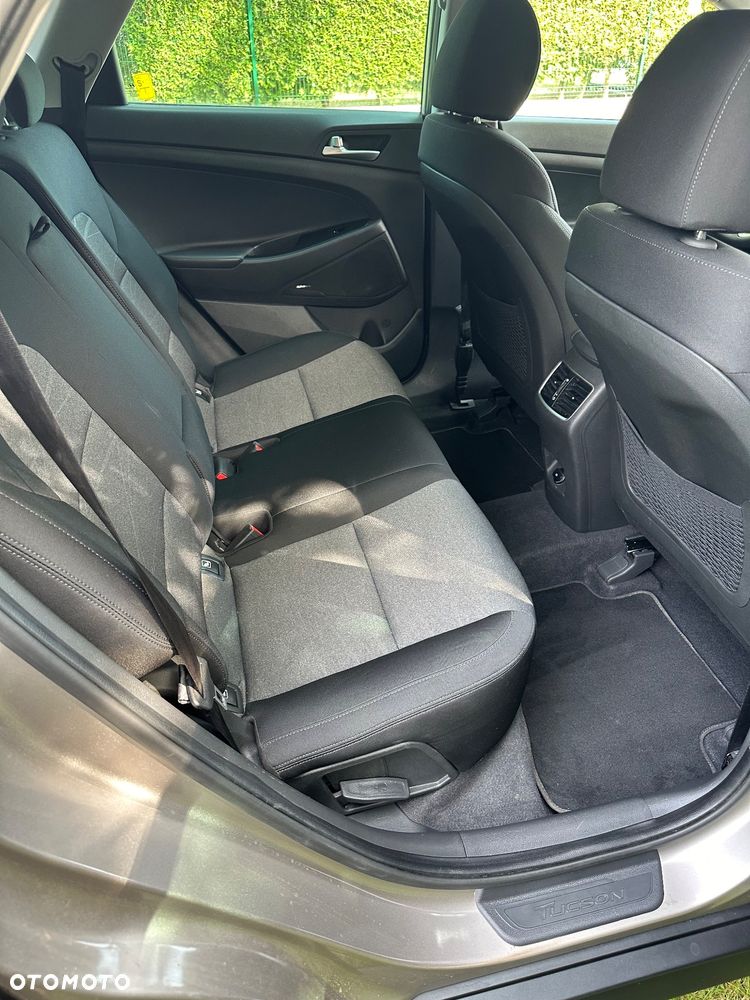 Hyundai Tucson blue 1.6 CRDi 4WD Select - 16