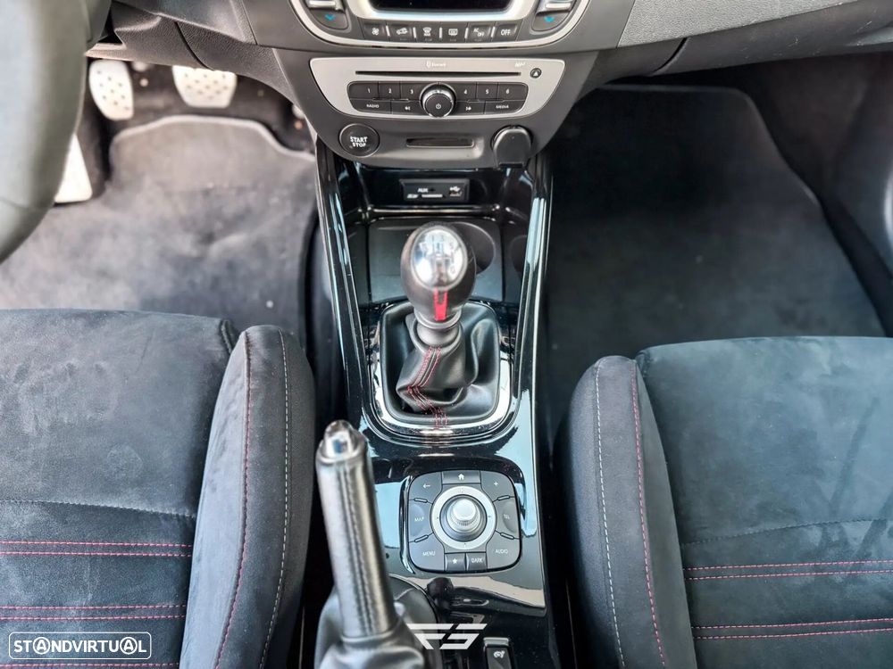 Renault Mégane Coupe TCe 275 Sport - 24