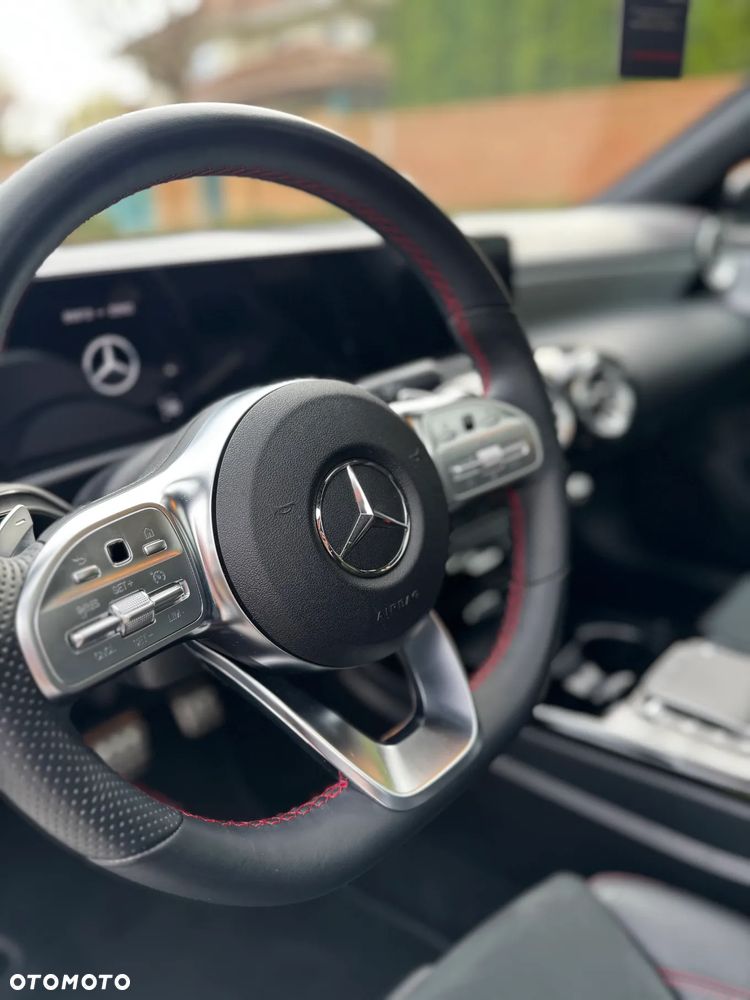 Mercedes-Benz CLA 200 d 4-Matic AMG Line 8G-DCT - 14