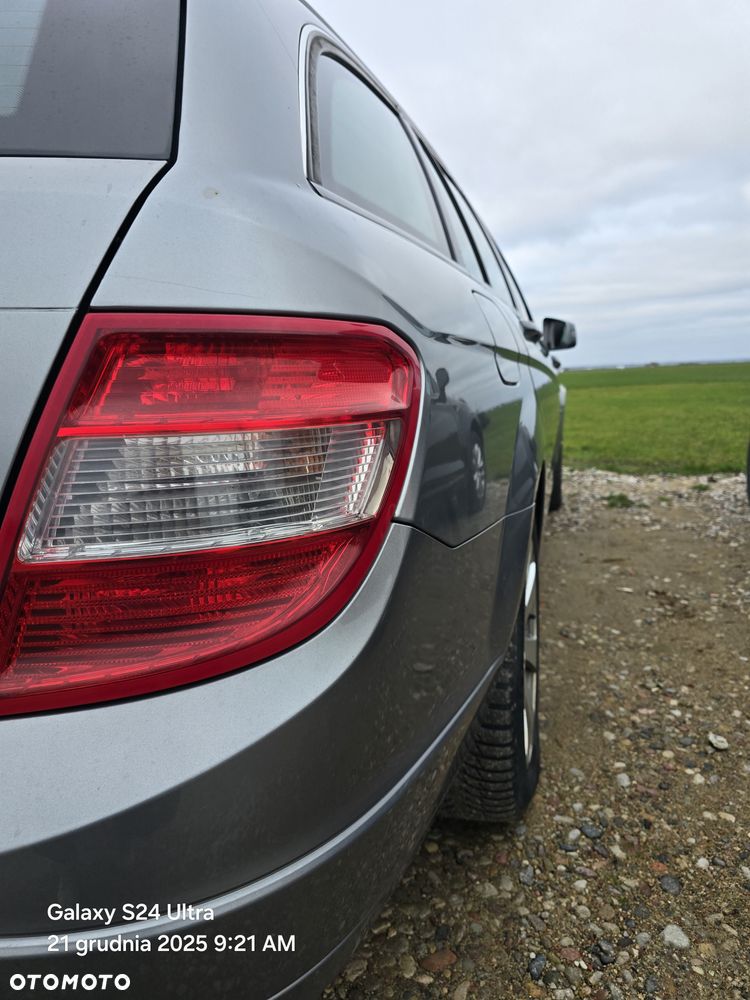 Mercedes-Benz Klasa C 180 CGI BlueEFFICIENCY - 4