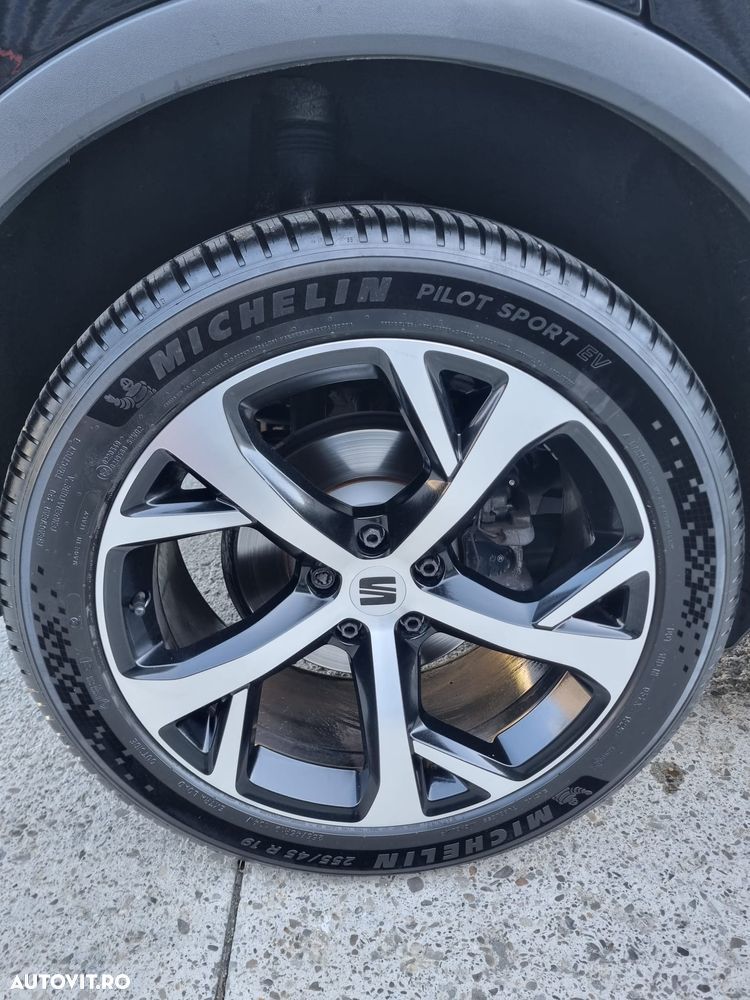 Seat Tarraco 2.0 TDI DSG 4DRIVE FR - 11