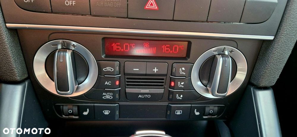 Audi A3 Sportback 1.6 TDI S tronic Attraction - 35