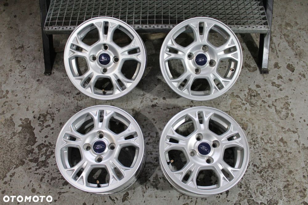 oryg ford fiesta 14cali 4x108 et37,5 5,5j tpms - 2