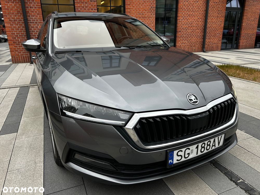 Skoda Octavia 2.0 TDI Ambition DSG - 5