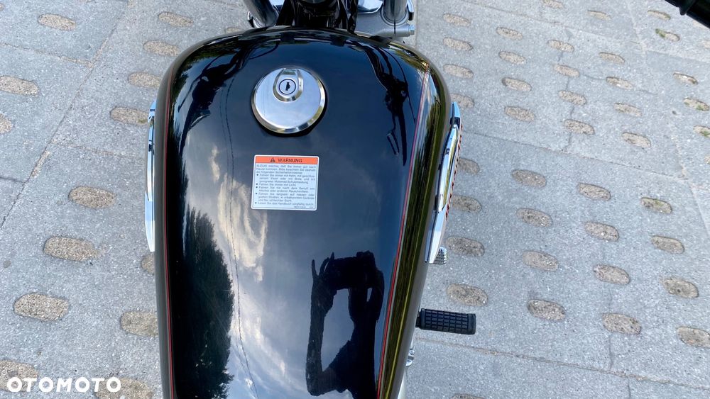 Suzuki Marauder - 28