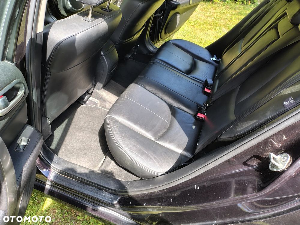 Mazda 6 2.0 CD Exclusive + - 17