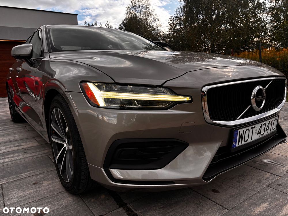 Volvo S60 T6 AWD Momentum Pro - 11