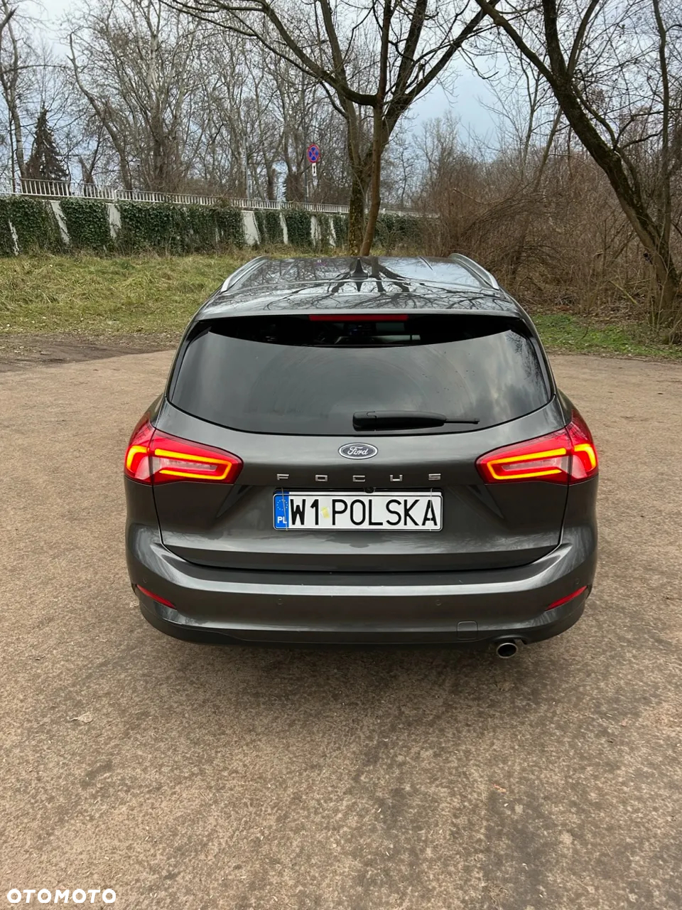 Ford Focus 2.0 EcoBlue Titanium - 12