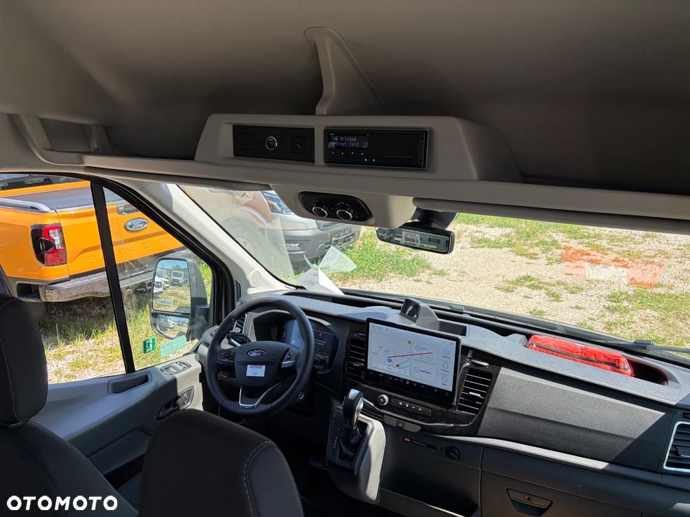 Ford Transit L2H3 Limited - 3