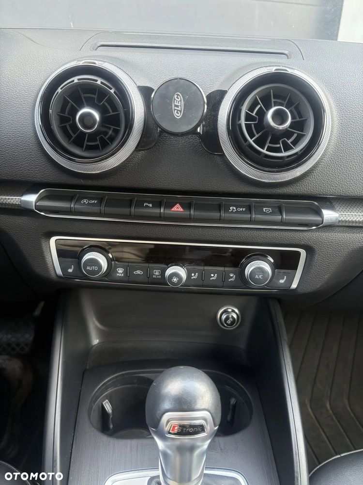 Audi A3 Limousine 35 TFSI S tronic - 11