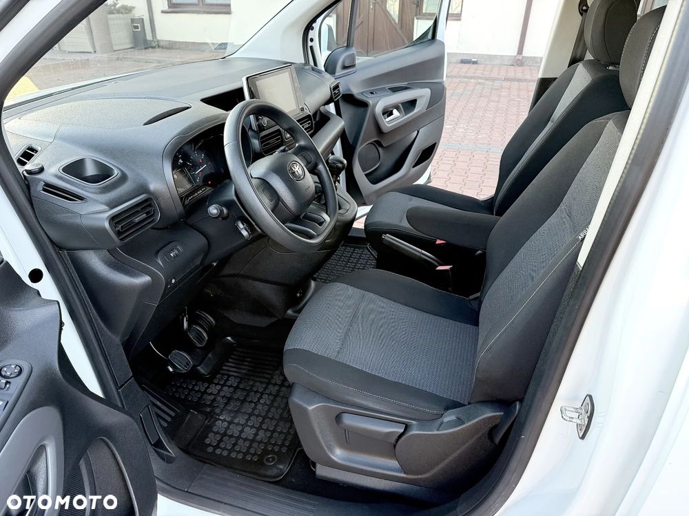 Toyota Proace City Verso 1.5 D-4D Business - 10