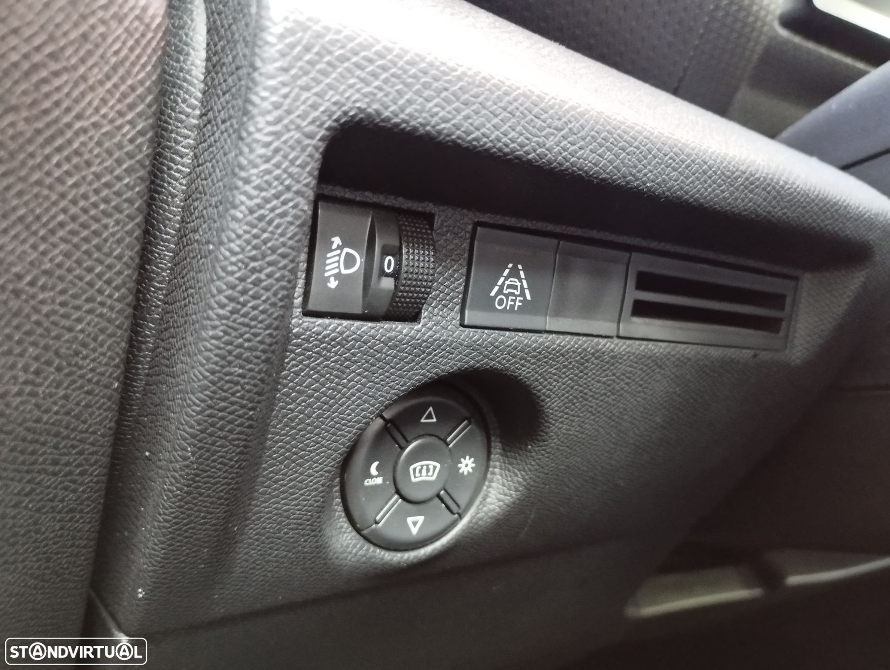 Citroën C4 1.2 PureTech Feel Pack - 13