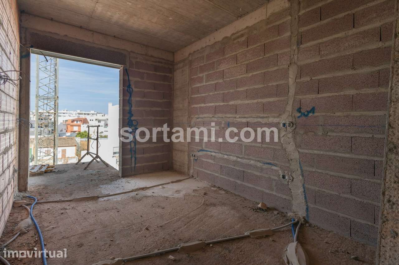 Apartamento T2 Venda em Quarteira,Loulé - Grande imagem: 4/18