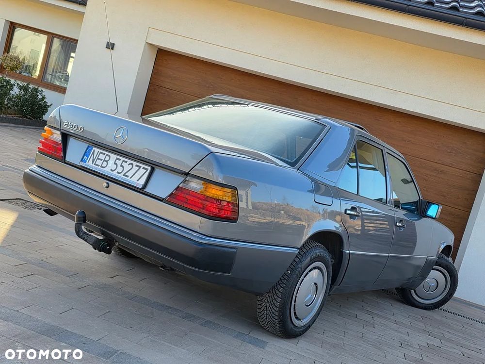 Mercedes-Benz W124 (1984-1993) - 3