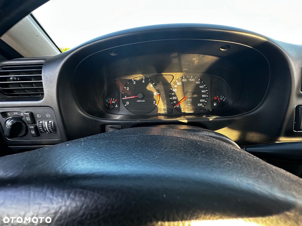 Opel Frontera - 12