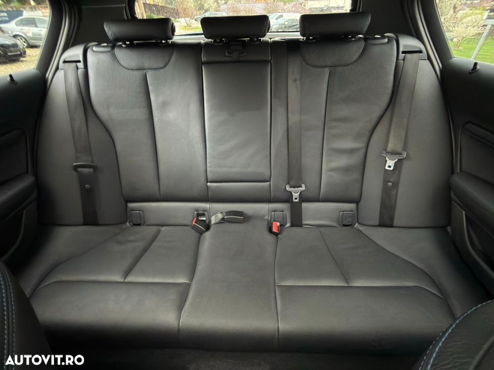 BMW Seria 1 125d Sport-Aut. Sport Line - 31