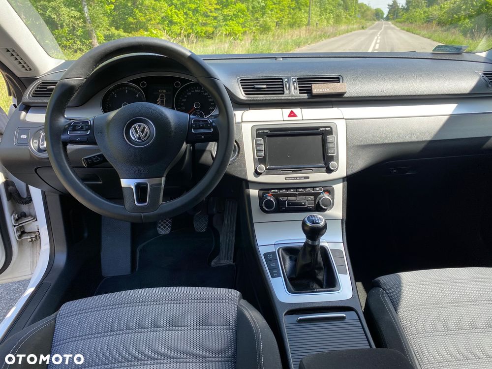 Volkswagen Passat CC - 20