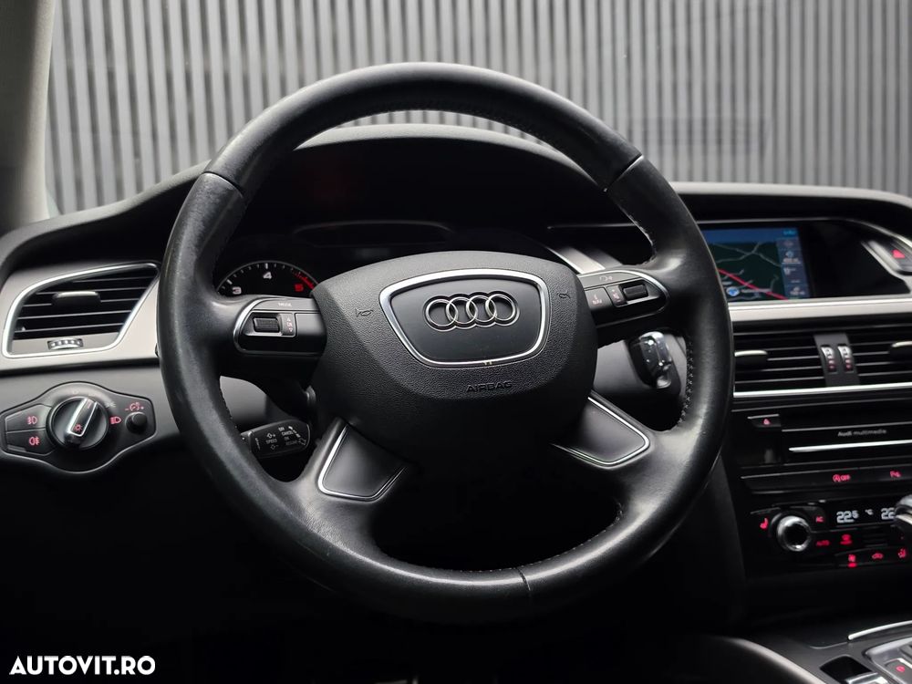 Audi A4 Limuzina 2.0 TDI DPF clean multitronic S line Sportpaket - 13
