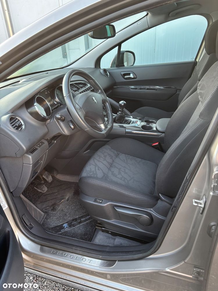 Peugeot 3008 - 11