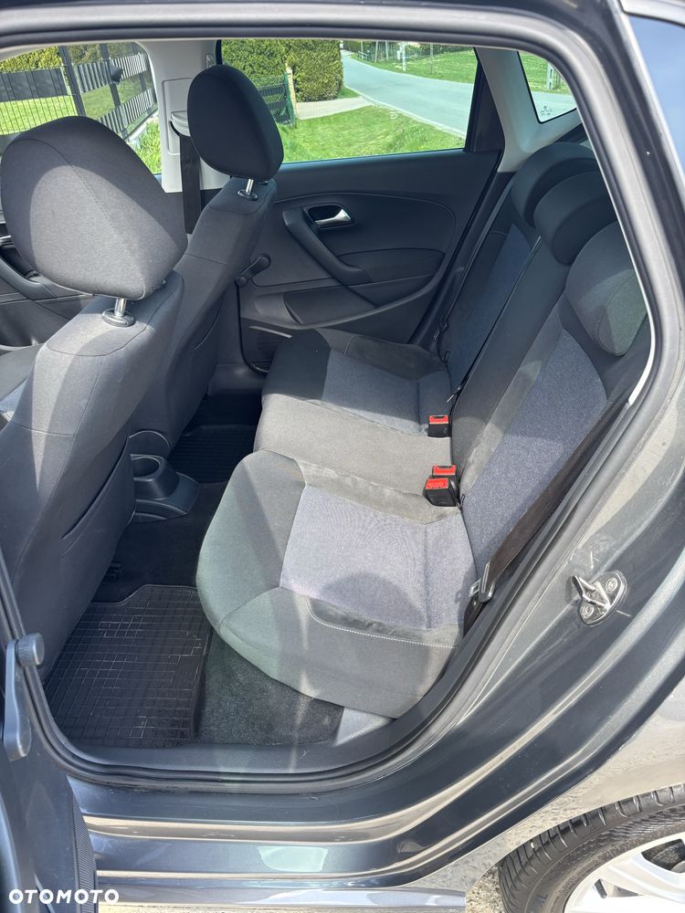 Volkswagen Polo - 4