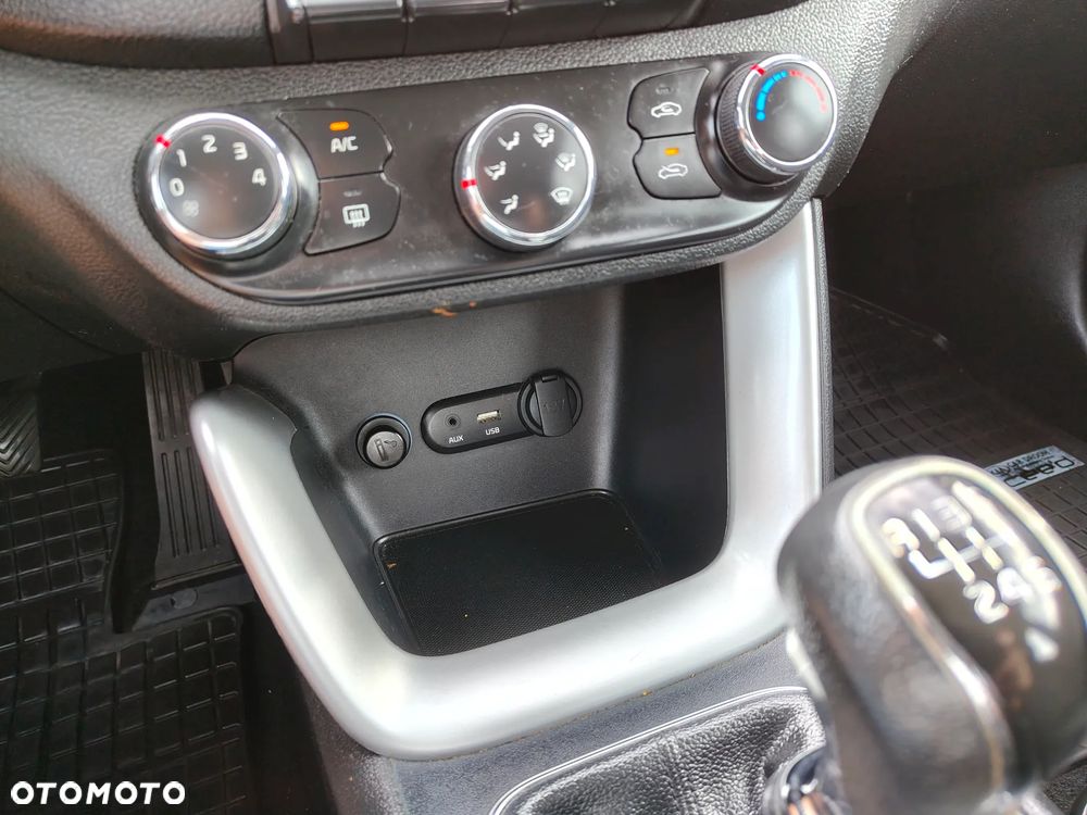 Kia Ceed 1.6 CRDi M - 17