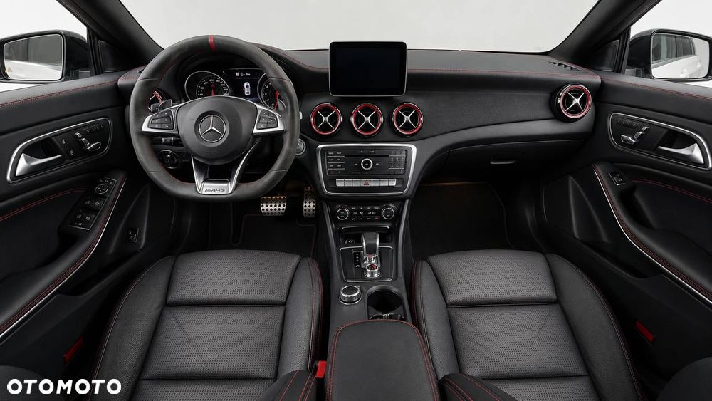 Mercedes-Benz CLA AMG 45 4Matic AMG Speedshift DCT 7G - 15