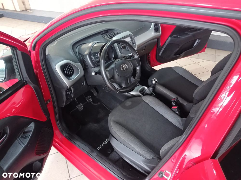 Toyota Aygo 1.0 VVT-i Sprint EU6 - 9