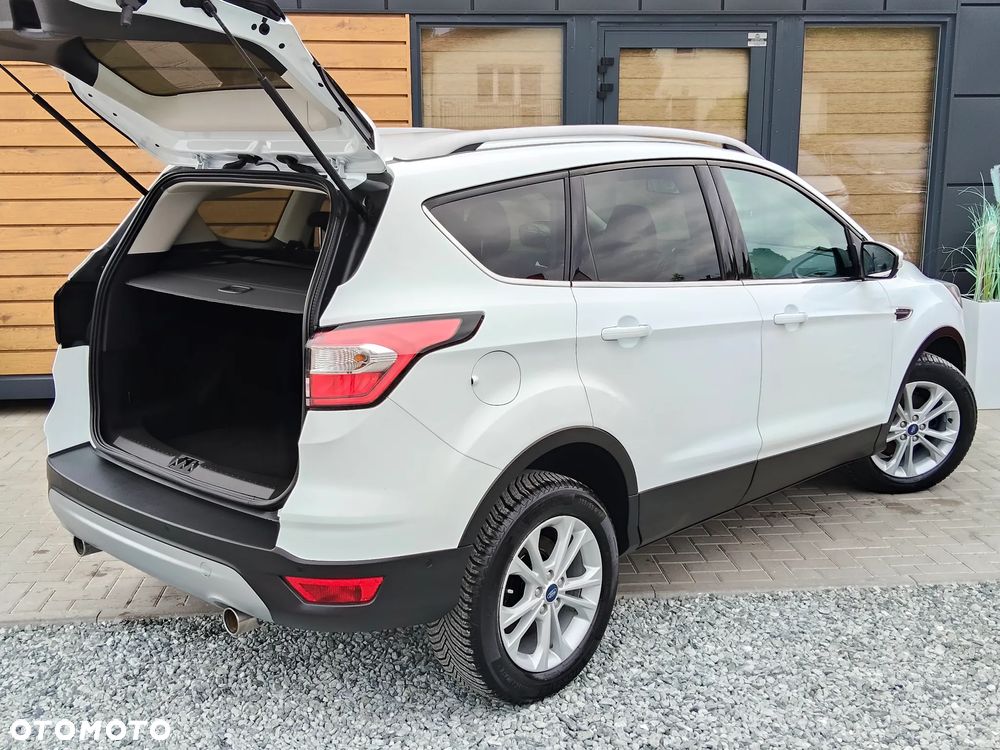 Ford Kuga 1.5 EcoBoost TITANIUM - 35