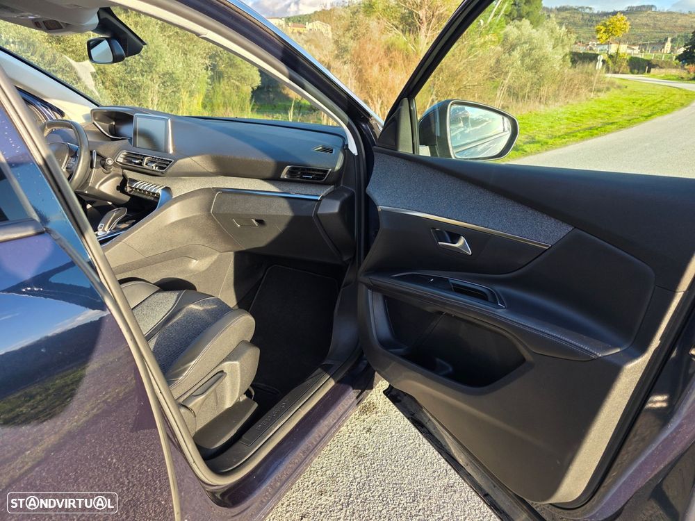 Peugeot 5008 1.6 BlueHDi Allure EAT6 - 21