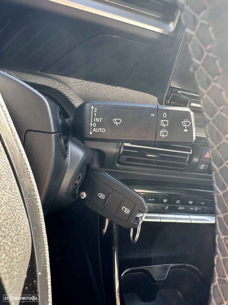 Citroën e-C3 44 kWh Autonomia Conforto Max - 17
