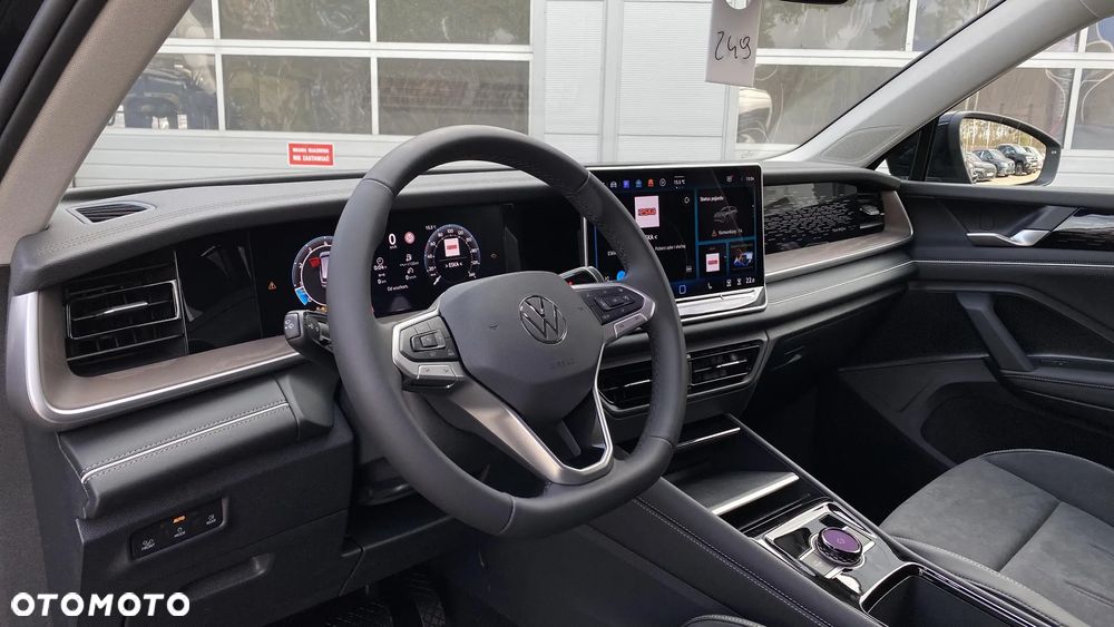 Volkswagen Tayron 2.0 TSI 4Mot Elegance DSG - 23