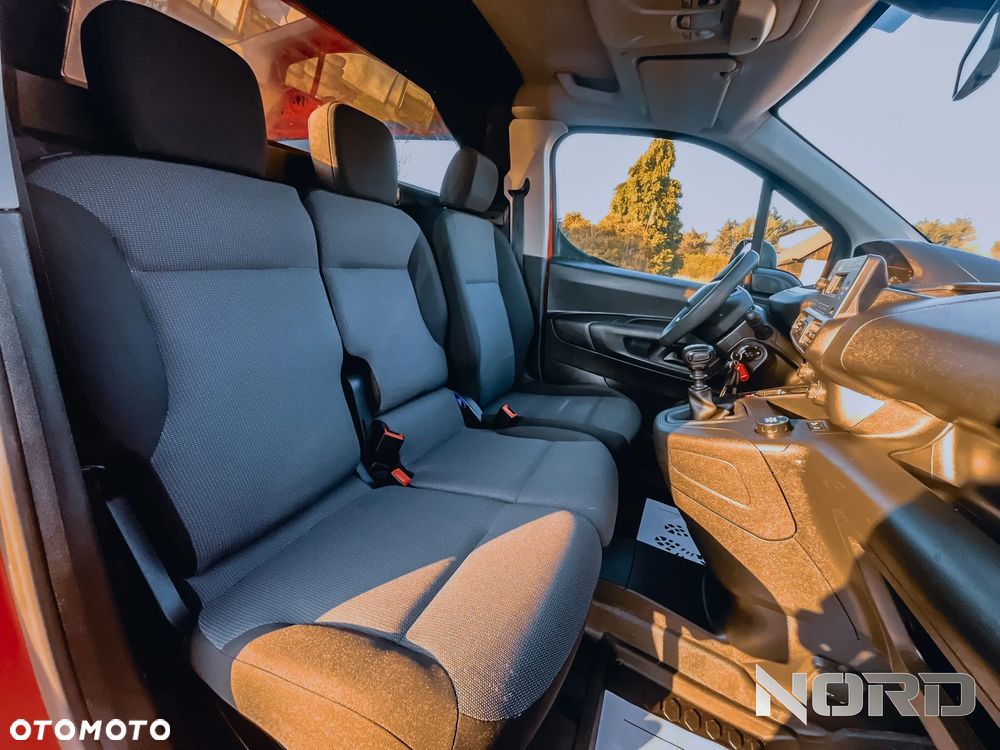 Peugeot Partner 4x4 Long Premium - 19