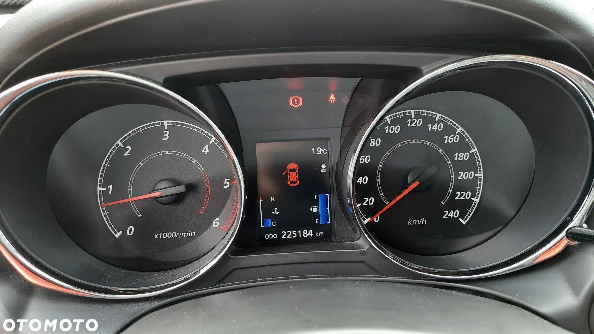 Mitsubishi ASX 1.8 DID Invite 4WD AS&G - 12