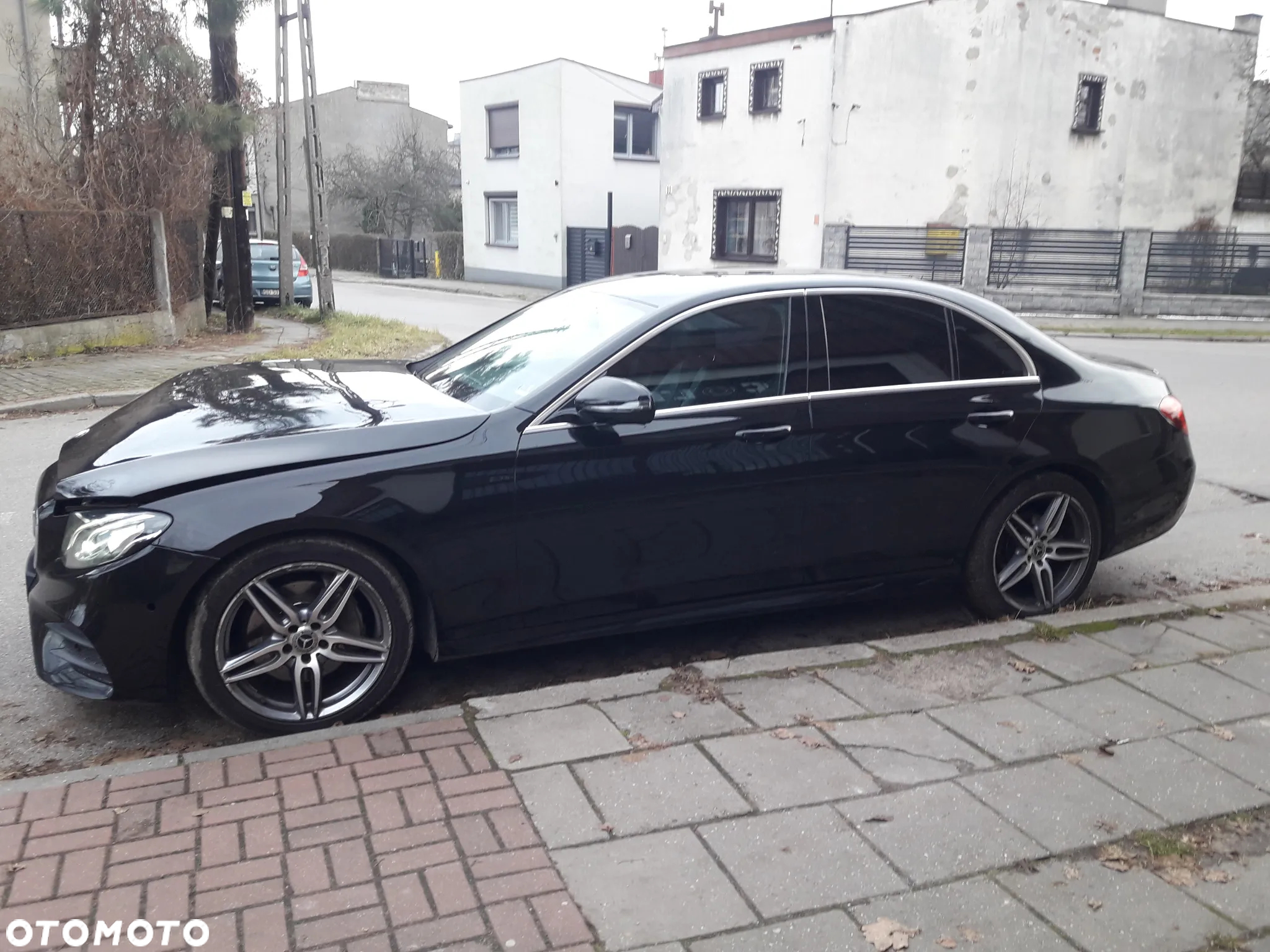 Mercedes-Benz Klasa E 220 d AMG/Avantgarde - 16