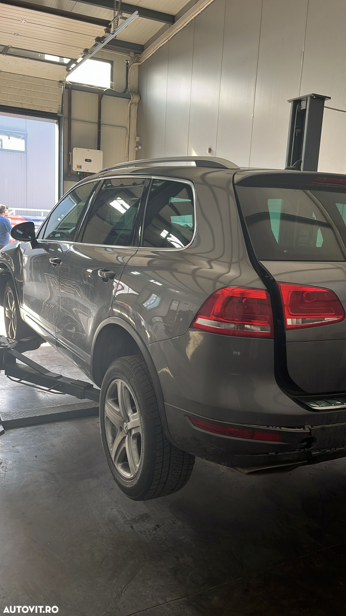Dezmembram Volkswagen Touareg din 2013 - 3