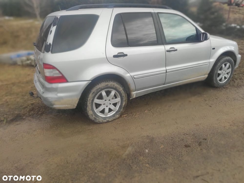 Mercedes-Benz ML 270 CDI Inspiration - 1