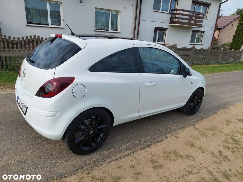 Opel Corsa 1.4 16V Sport - 4