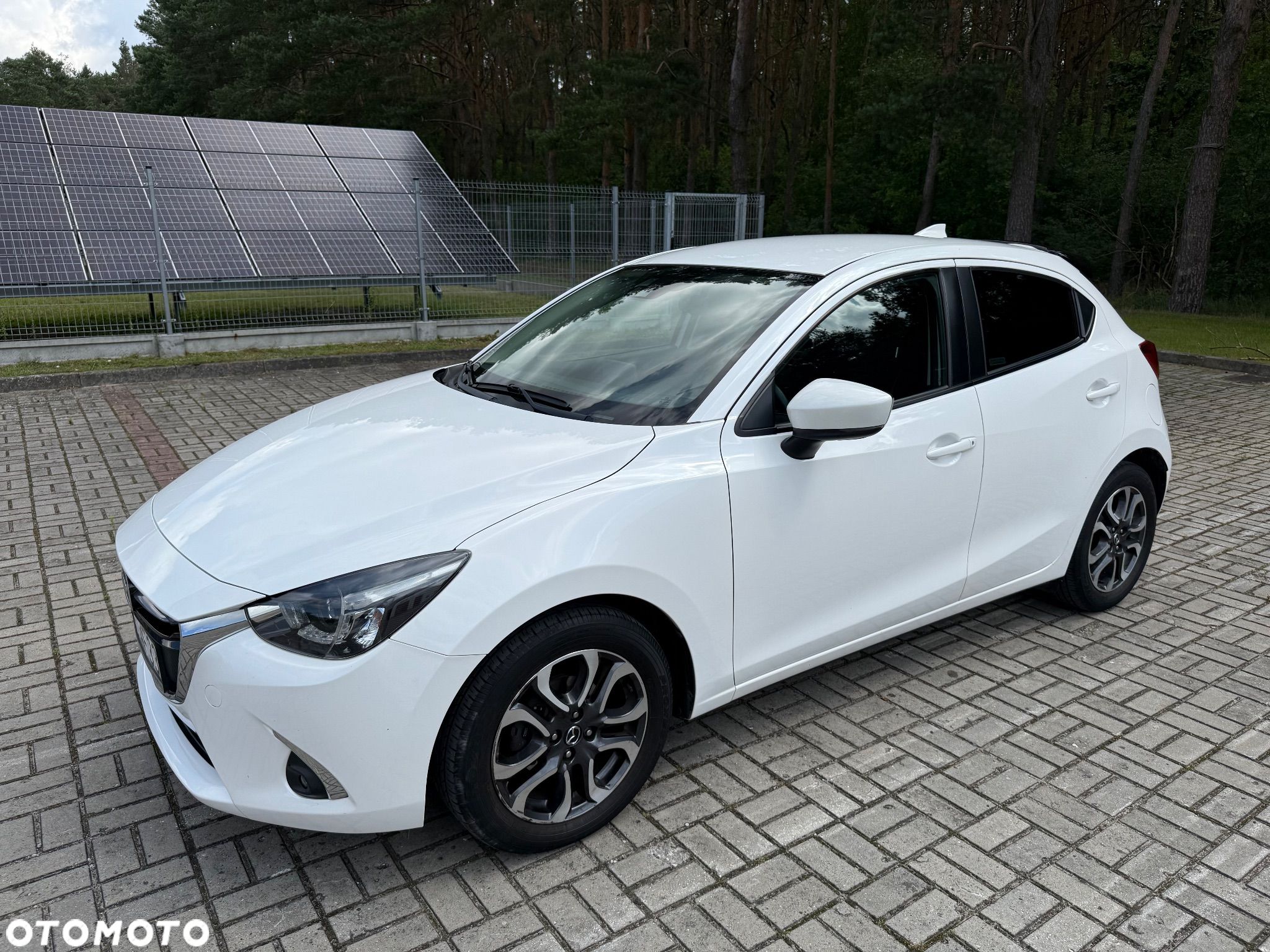 Mazda 2 - 1
