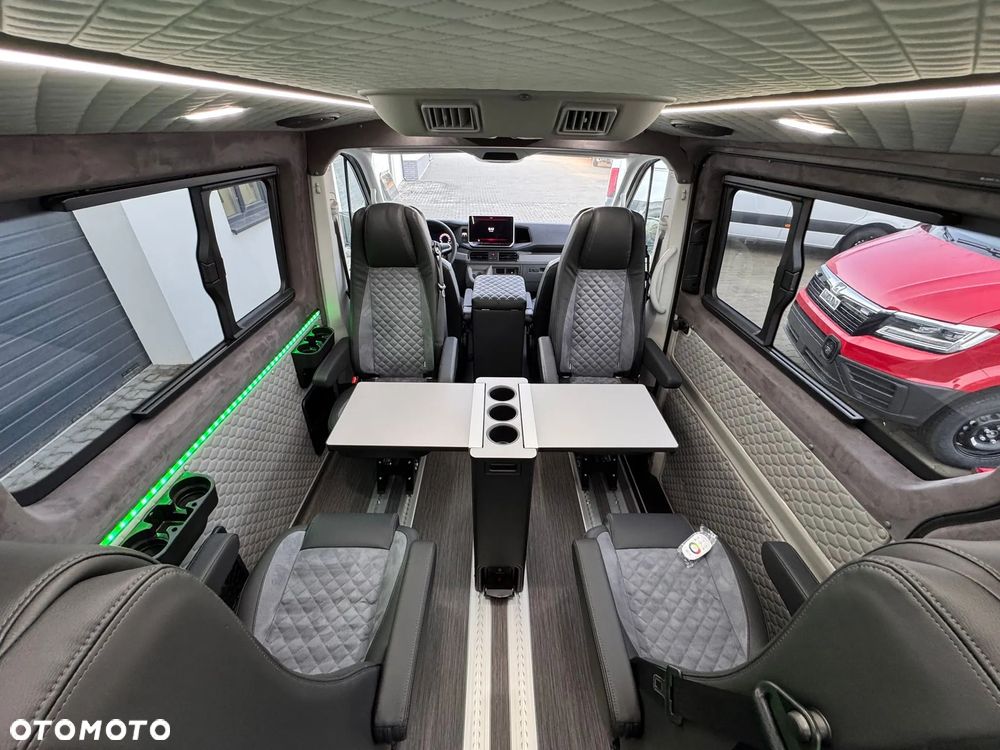 Mercedes-Benz Sprinter Standard SELECT AWD 9G-Tronic 907.233 - 12