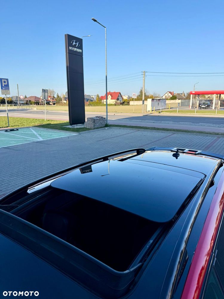 Volkswagen Passat 2.0 TDI DSG BlueMotion Technology R-Line - 11