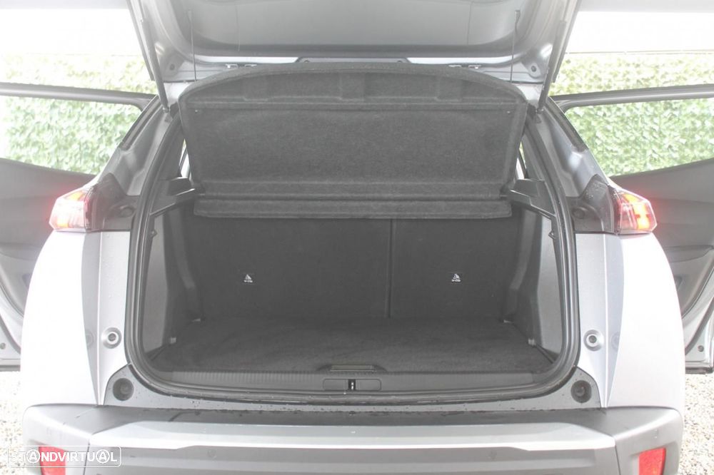 Peugeot 2008 1.5 BlueHDi Active Pack - 44