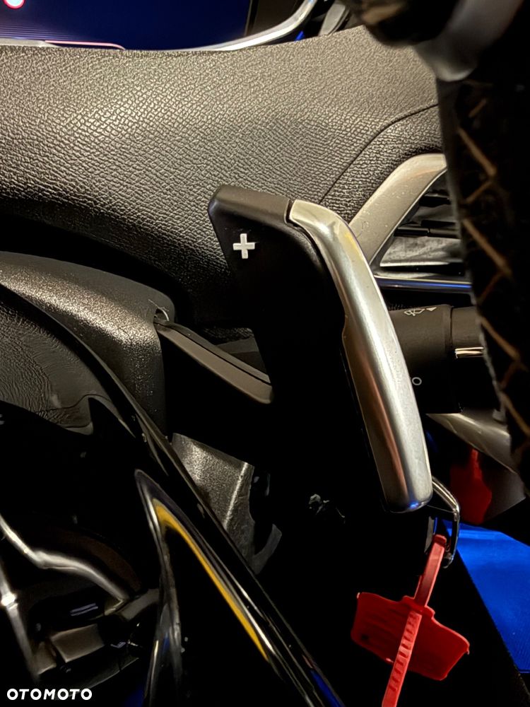 Peugeot 5008 THP 165 EAT6 Allure - 13