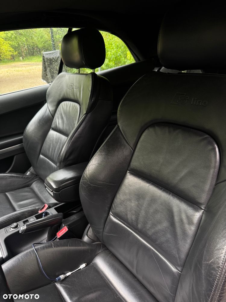 Audi A3 Cabrio 2.0 TDI DPF S tronic S Line Sportpaket - 9