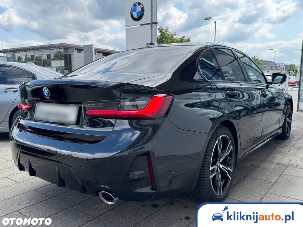 BMW Seria 3 318i - 3