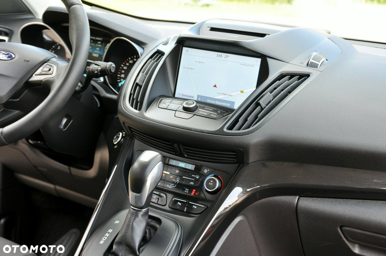 Ford Kuga - 26